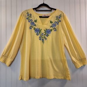 Quacker Factory Women's Yellow Blue Floral Embroidered Rhinestones Top Size L